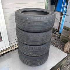 
アドバン 215/50R17インチタイヤ