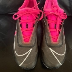 Nike スニーカー