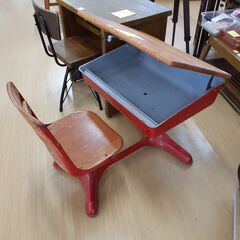 値下げしました！リユースのサカイ浦和店【U1057】ヴィンテージ アメリカンデスクの画像