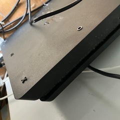 PS4・コントローラー付きます。テレビとセットで割引