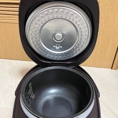 決まりました【譲】炊飯器（中は綺麗です）の画像