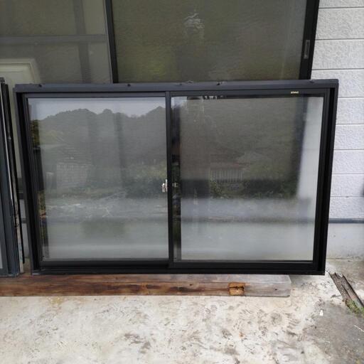 2重サッシ２セット分