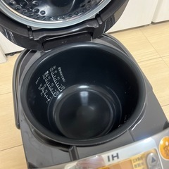 象印 炊飯器 IH式 極め炊き 5.5合 ブラウン NP-VN10-TAの画像