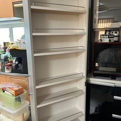 隙間家具の画像