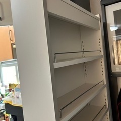 隙間家具の画像