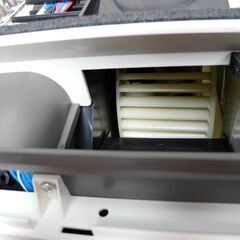 シャープ　コンビニクーラー　除湿機の画像