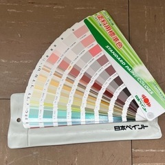 日本ペイント色味表の画像