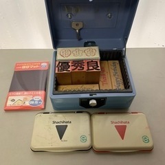 印箱入りスタンプセット😊赤と黒スタンプ台＆印鑑マット付き‼️