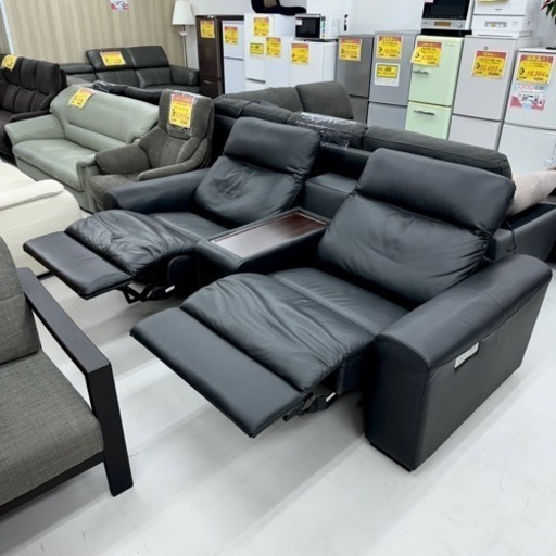 【超美品‼️】定価187,524円♪ ニトリ 225cm幅2人掛け電動リクライニングソファ(ルッソ4) 2モーター ヘッドレスト可動 