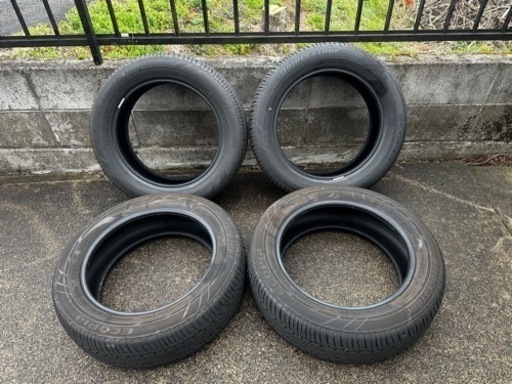 日産ノート 新車外し　夏タイヤ 185/60R16 値下げ