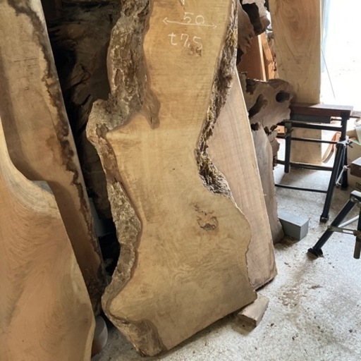 栃木　銘木　一枚板　ビンテージ　テーブル　カウンター　DIY 板　一枚板　天然　無垢板