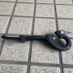自転車　ハンドル向けのアクセサリーマウントの画像