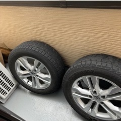 車のパーツ タイヤ、ホイールの画像