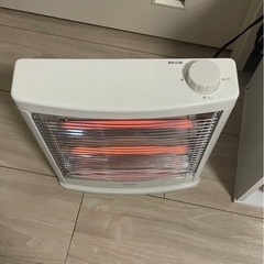 受渡し決定★電気ヒーター 遠赤外線ヒーター YAMAZEN 美品 京浜東北線沿い 蕨〜秋葉原対応できますの画像