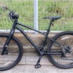 マウンテンバイク元値約7万空気入れ付き