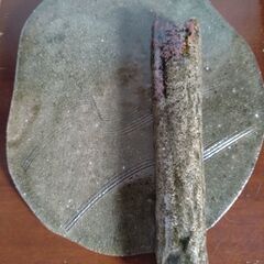 陶器の一輪挿し