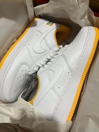 NIKE スニーカー