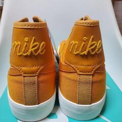 お値引きしました♪新品 NIKE メンズスニーカー 27cmの画像