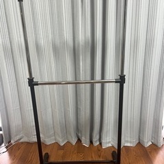 ハンガーラック