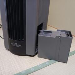 シャープ除湿器中古品の画像