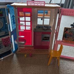 バービー　ドールハウス
