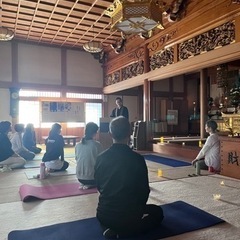 一宮市　お寺ヨガの画像