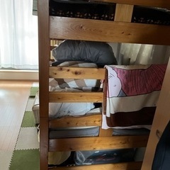 2段ベッドの画像