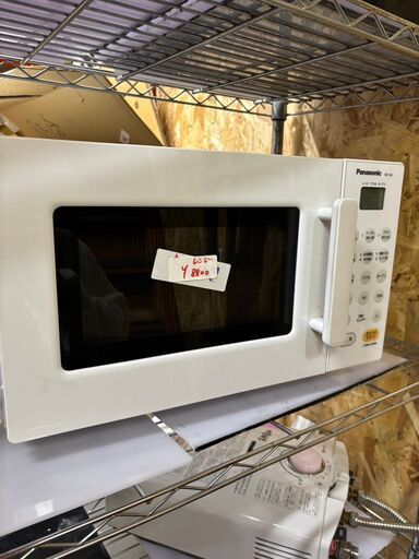 ☆中古￥8,800！Panasonic　電子レンジ　家電　2020年製　NE-SA1-W型　【BD059】