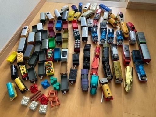 プラレール　トーマス　貨車　新幹線