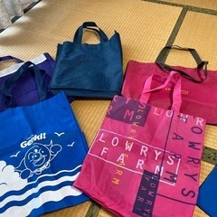 不織布バッグ　布バッグ　他　9点の画像