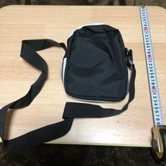 adidasの画像