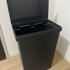 無印良品　ゴミ箱　黒の画像