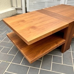 《売約済》【武蔵小山店】リビングテーブル　ウォールナット　ウォルナット　 ローテーブル　センターテーブル　検　モーダ・エン・カーサ　モーダエンカーサ　カッシーナ　イデー　ルイス　マスターウォール　アティーノ　 の画像
