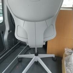オフィスチェア バルチェの画像