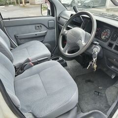 大変珍しい！！　’０４ハイゼットカーゴデッキバンＳ２００Ｗ　実走行６５０００ｋｍ　車検令和０８年０８月の画像