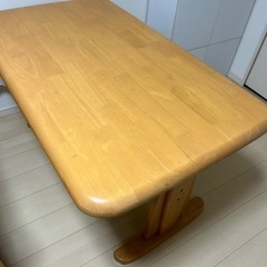ダイニングテーブル　訳ありの画像