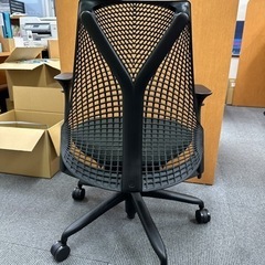 ハーマンミラー　セイルチェアの画像