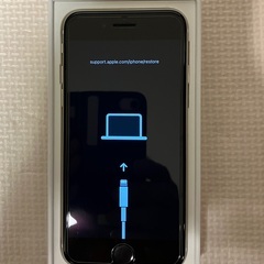 iPhone SE3 64GB ホワイトSB simフリー 4013エラー ジャンク品