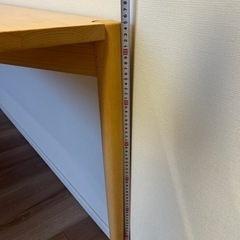 ダイニングテーブルの画像