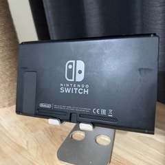ニンテンドー　Switch 本体のみの画像