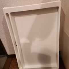 折り畳みテーブル
