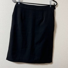 未使用スーツ　スカート　の画像