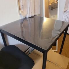 イケア ダイニングテーブル 食卓の画像