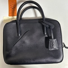 PID コンパクト ビジネスバックの画像