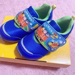 アンパンマン 🥾 子供靴 16cm シューズ 美品 保育園 置き靴