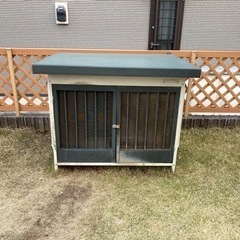 【取引中】屋外用の犬小屋（大型犬）