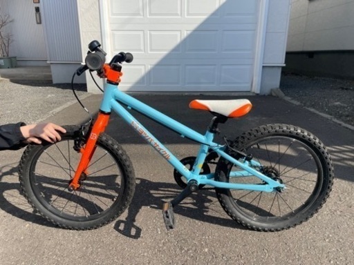 【受け渡し決まりました】ヨツバサイクル　18インチ　アルミフレーム　キッズ自転車
