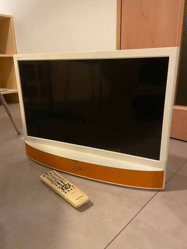 SHARP  2013年製　液晶カラーテレビ　 LC-24MX1