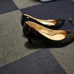 【最終値下げ・年末処分】 パンプスの画像