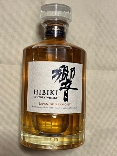 サントリー 響　ジャパニーズハーモニー 700ml　SUNTORY HIBIKI JAPANESE HARMONY 43% 酒 700ml 国産 ウイスキー